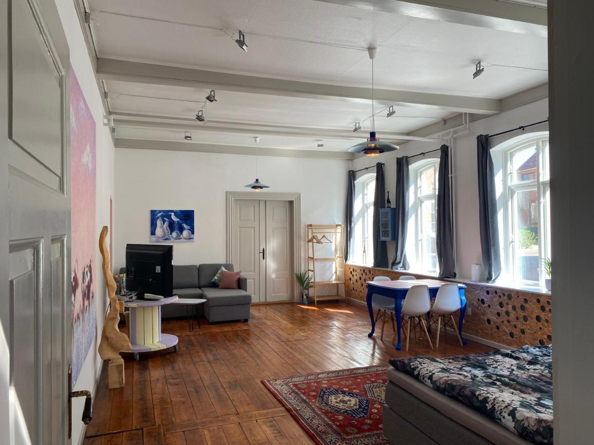 Gallery Studio In The Heart Of Højer Buitenkant foto